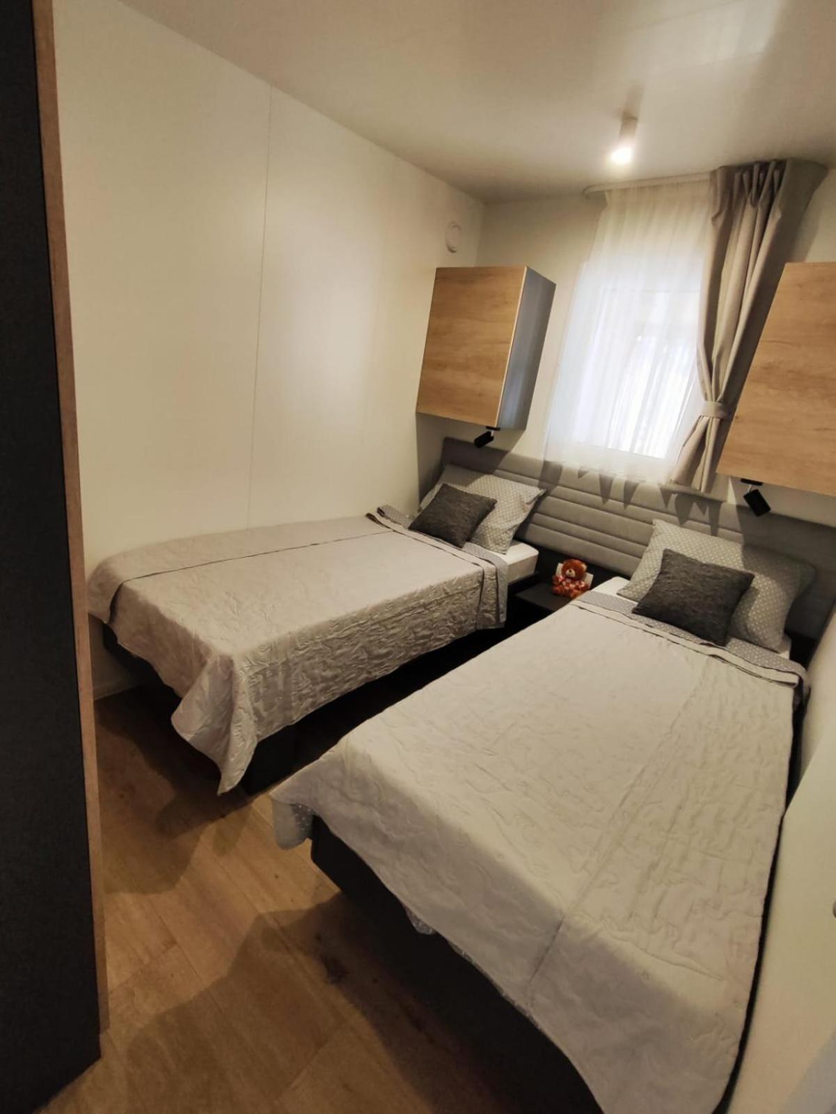 Dom wakacyjny Mobile Kala Biograd Na Moru